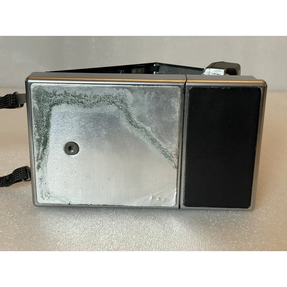 Polaroid SX-70‎ Land Camera + Manual